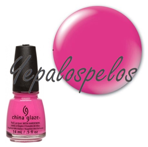 ESMALTE CHINA GLAZE - RICH & FAMOUS (CREME) 14ml.